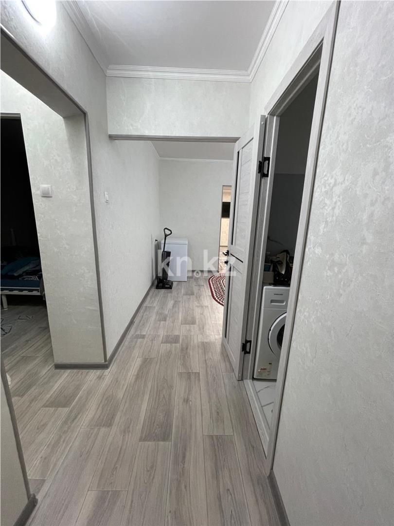 Продажа 3-комнатной квартиры, 66 м², мкр-н Степной-4 - Продажа  трехкомнатных квартир в Караганде фото 14 из 19