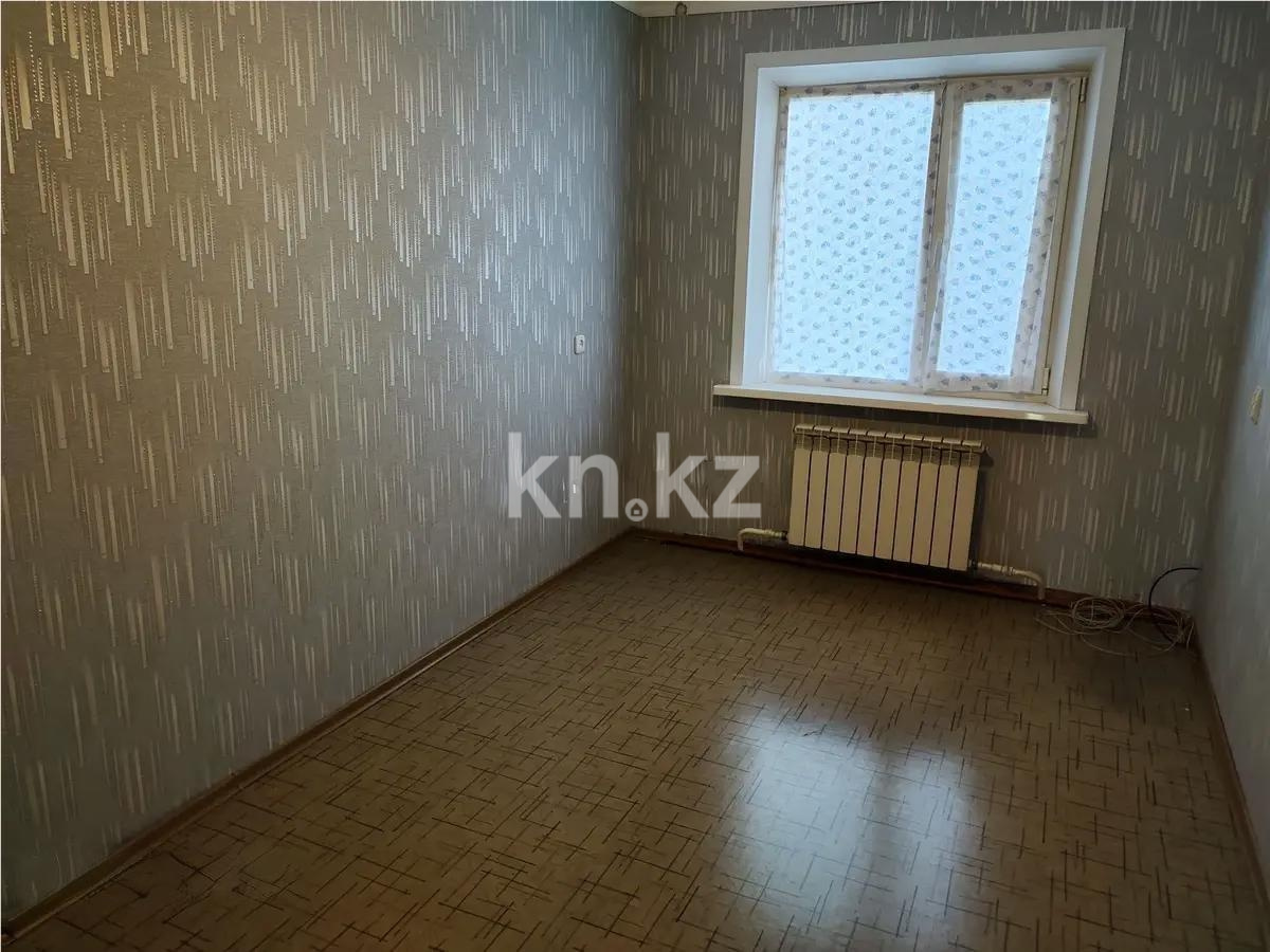 Продажа 3-комнатной квартиры, 58 м² - Продажа трехкомнатных квартир в панельном доме в Караганде фото 1 из 5