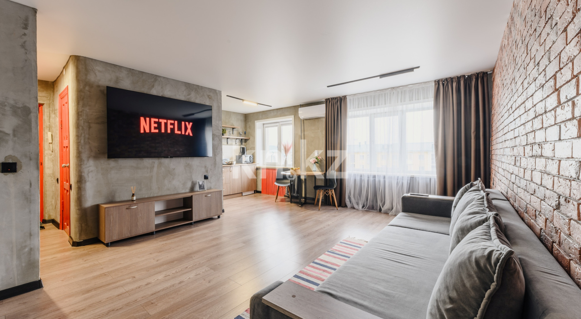 Аренда 2-комнатной квартиры посуточно, 1 м², ул. Ауэзова, дом  168 - Аренда квартир посуточно в Петропавловске фото 2 из 8