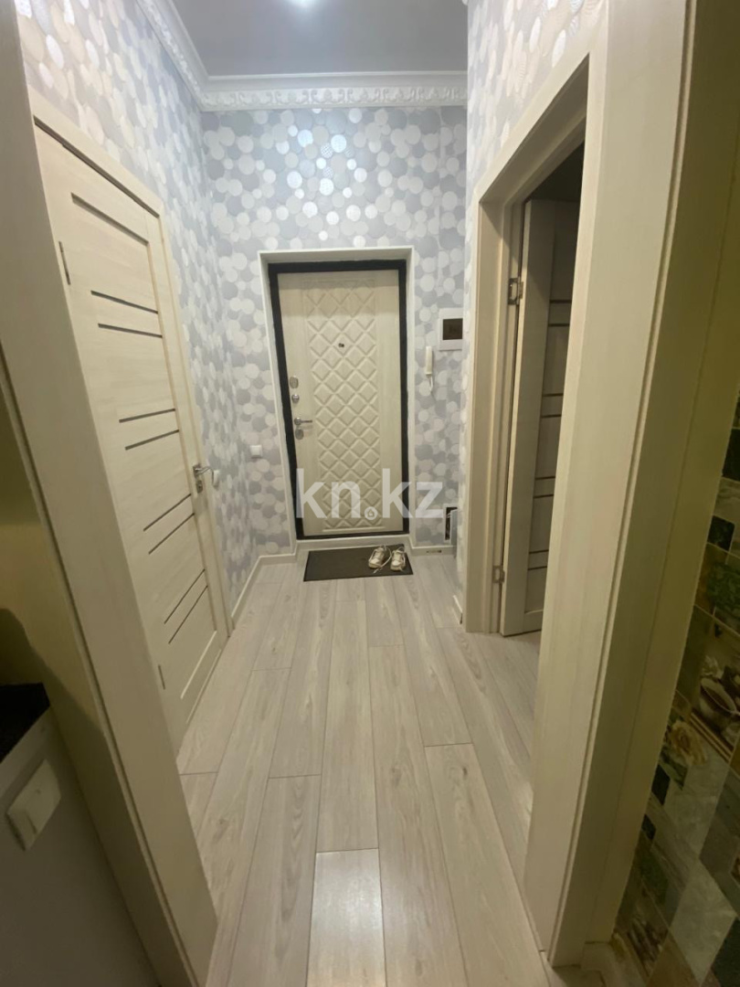 Аренда 1-комнатной квартиры посуточно, 35 м², пр. Туран, дом  42 - ул. Керей, Жанибек хандар - Аренда квартир посуточно в Астане без посредников фото 4 из 9