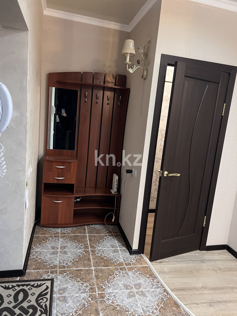 Аренда 2-комнатной квартиры, 50 м², пр. Республики, дом  42 - Аренда  двухкомнатных квартир помесячно в Караганде фото 19 из 25