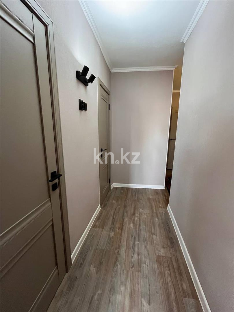 Продажа 3-комнатной квартиры, 56 м², ул. Керамическая - Продажа  трехкомнатных квартир в Караганде фото 10 из 16