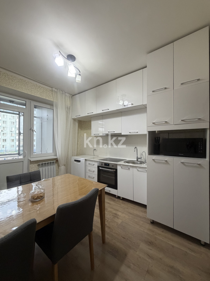 Продажа 3-комнатной квартиры, 82.1 м² - Продажа квартир в Усть-Каменогорске фото 9 из 14