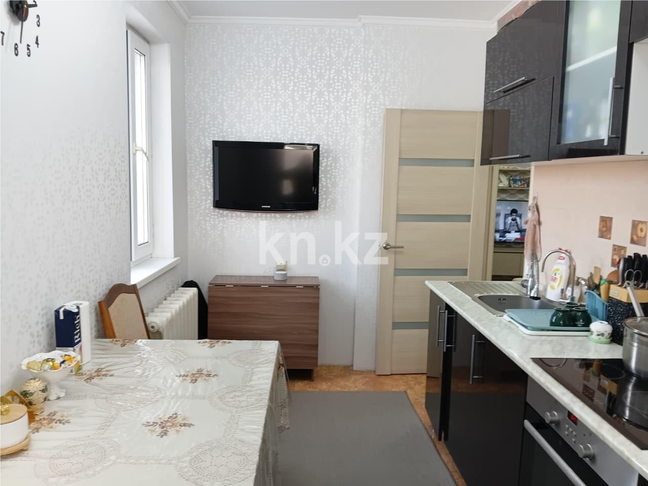 Продажа 3-комнатной квартиры, 75 м², ул. Сарайшык - Продажа  трехкомнатных квартир в Астане с фото фото 8 из 12