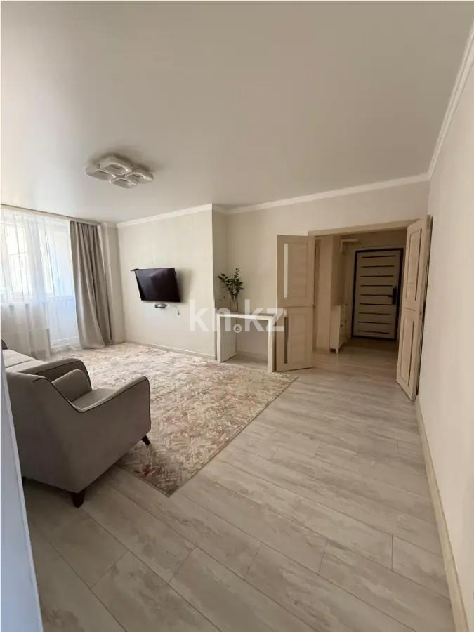 Продажа 3-комнатной квартиры, 73 м², ул. Куйши Дина, дом  28 - Продажа  трехкомнатных квартир в новостройках Астаны без посредников фото 1 из 8