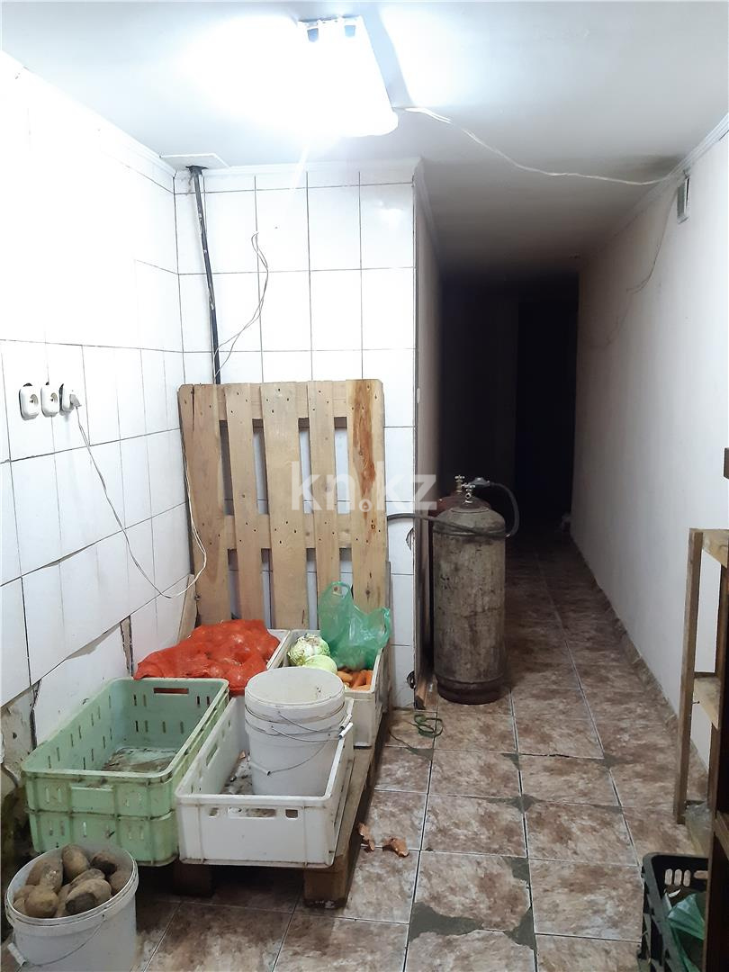 Продажа , 180 м², пр. Назарбаева - Продажа действующего бизнеса в Караганде с фото фото 15 из 21