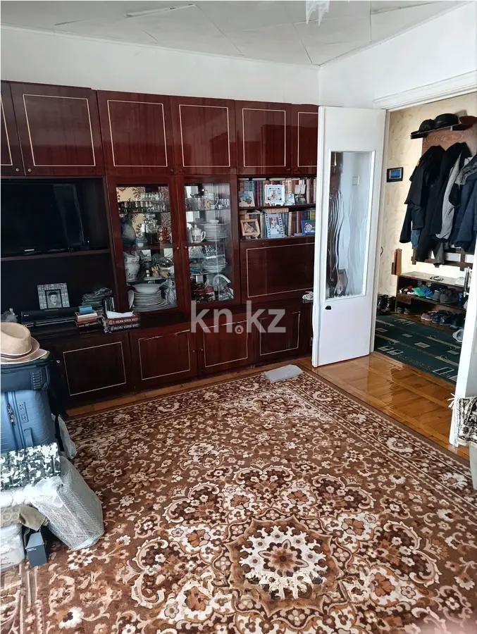 Продажа 3-комнатной квартиры, 62 м² - Продажа квартир от собственников в Караганде фото 1 из 6