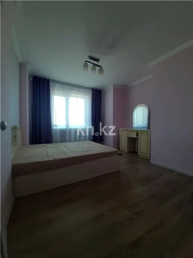 Продажа 2-комнатной квартиры, 65.2 м², пр. Кабанбай батыра, дом  46б в Астане - фото 2