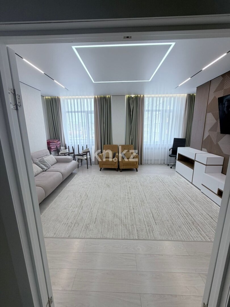 Продажа 4-комнатной квартиры, 120.8 м² в Астане - фото 2