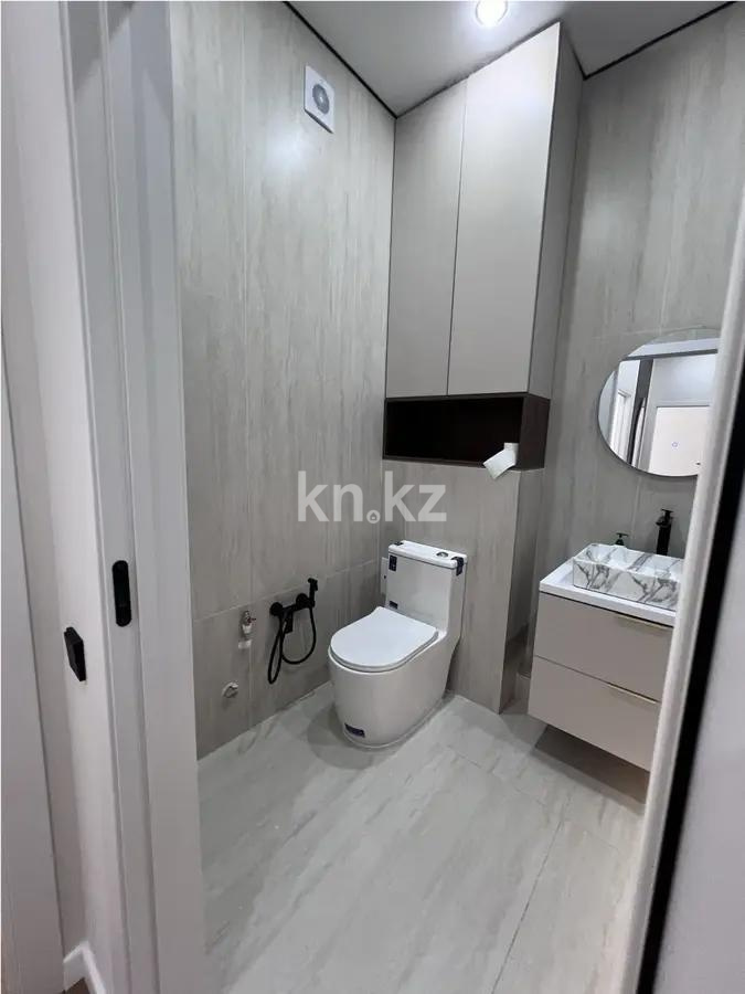 Продажа 2-комнатной квартиры, 64.2 м² в Алматы - фото 4