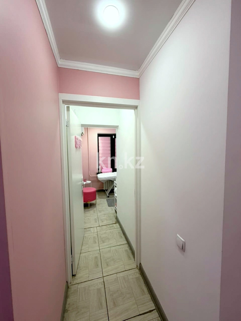 Продажа помещения, 50.5 м² - Продажа офисных и торговых помещений в Алматы с фото фото 15 из 16