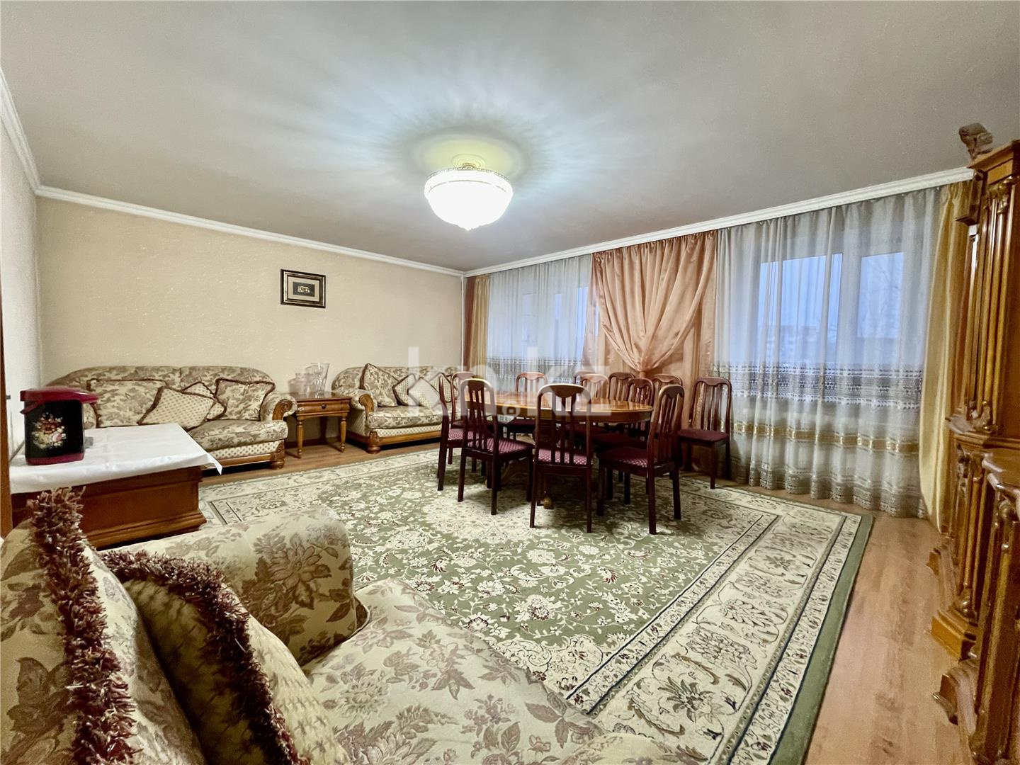 Продажа 4-комнатной квартиры, 117 м², пр. Республики, дом  4 - Продажа квартир в Караганде фото 1 из 31