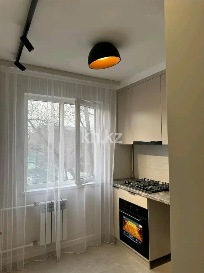 Продажа 3-комнатной квартиры, 59 м², 9 мкр., дом  17 - Продажа  трехкомнатных квартир в Алматы фото 4 из 5