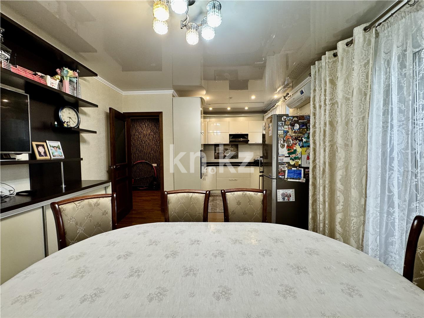 Продажа 4-комнатной квартиры, 93 м², ул. Аманжолова, дом  71 - Продажа  четырехкомнатных квартир в Караганде фото 11 из 35