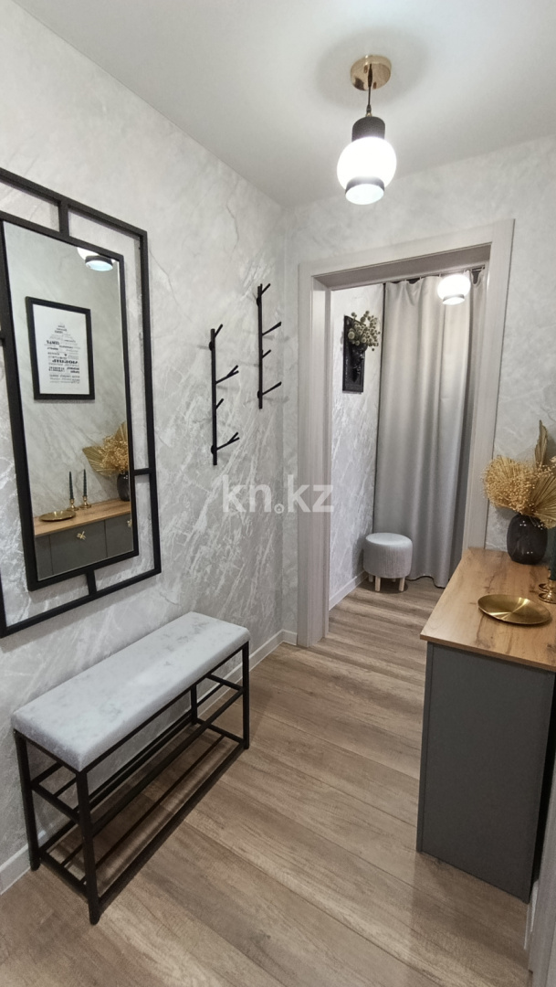 Продажа 2-комнатной квартиры, 48.3 м², ул. Виноградова, дом  19 - Продажа  двухкомнатных квартир в Усть-Каменогорске фото 8 из 15