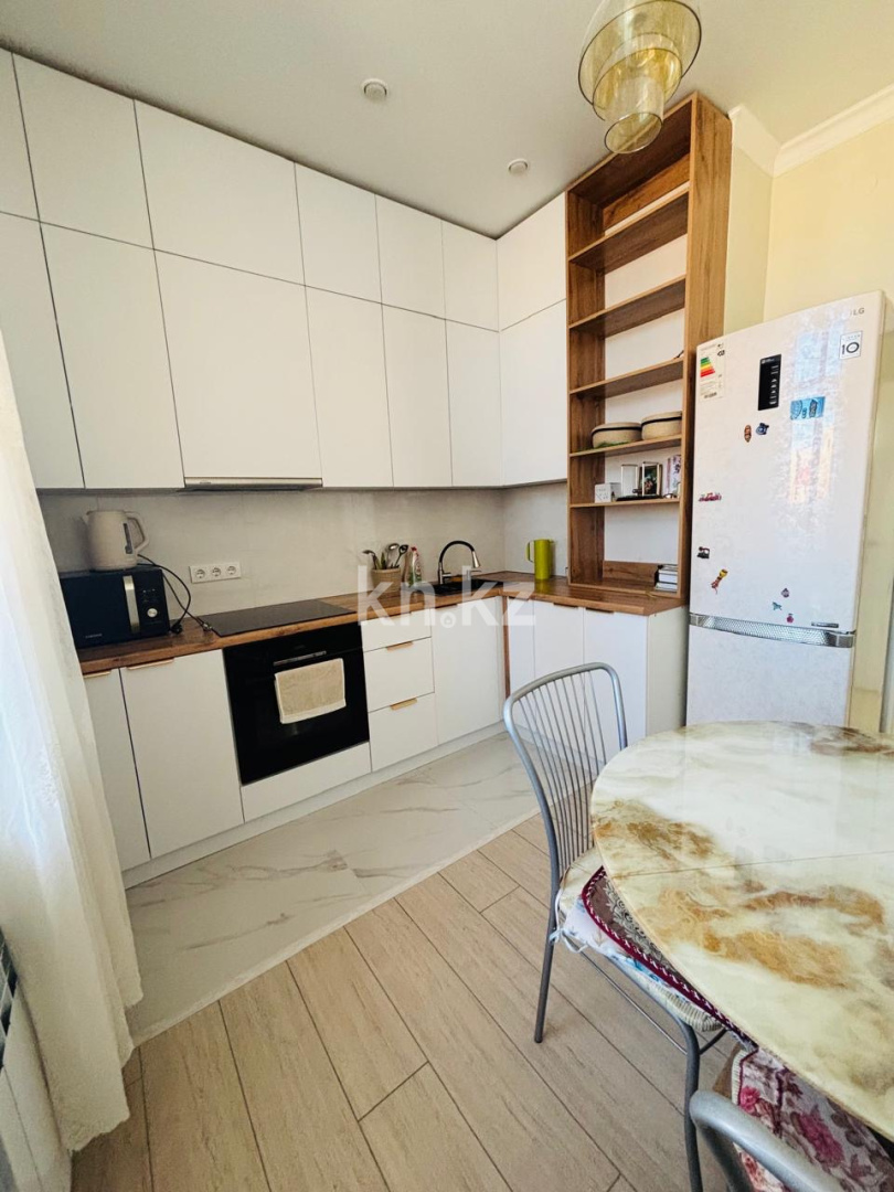 Аренда 2-комнатной квартиры, 58 м², ул. Жамбыла, дом  10 - ул. Кумисбекова - Аренда жилой и коммерческой недвижимости в Казахстане фото 1 из 16
