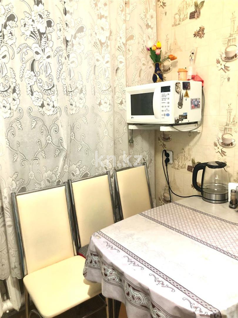 Продажа 2-комнатной квартиры, 44 м², мкр-н 13 в Караганде - фото 8