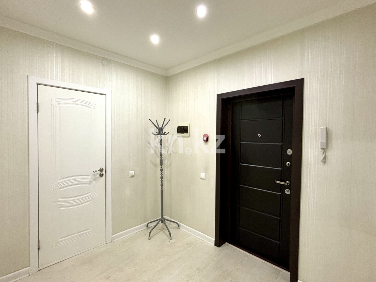 Продажа 1-комнатной квартиры, 56 м² в Астане - фото 9