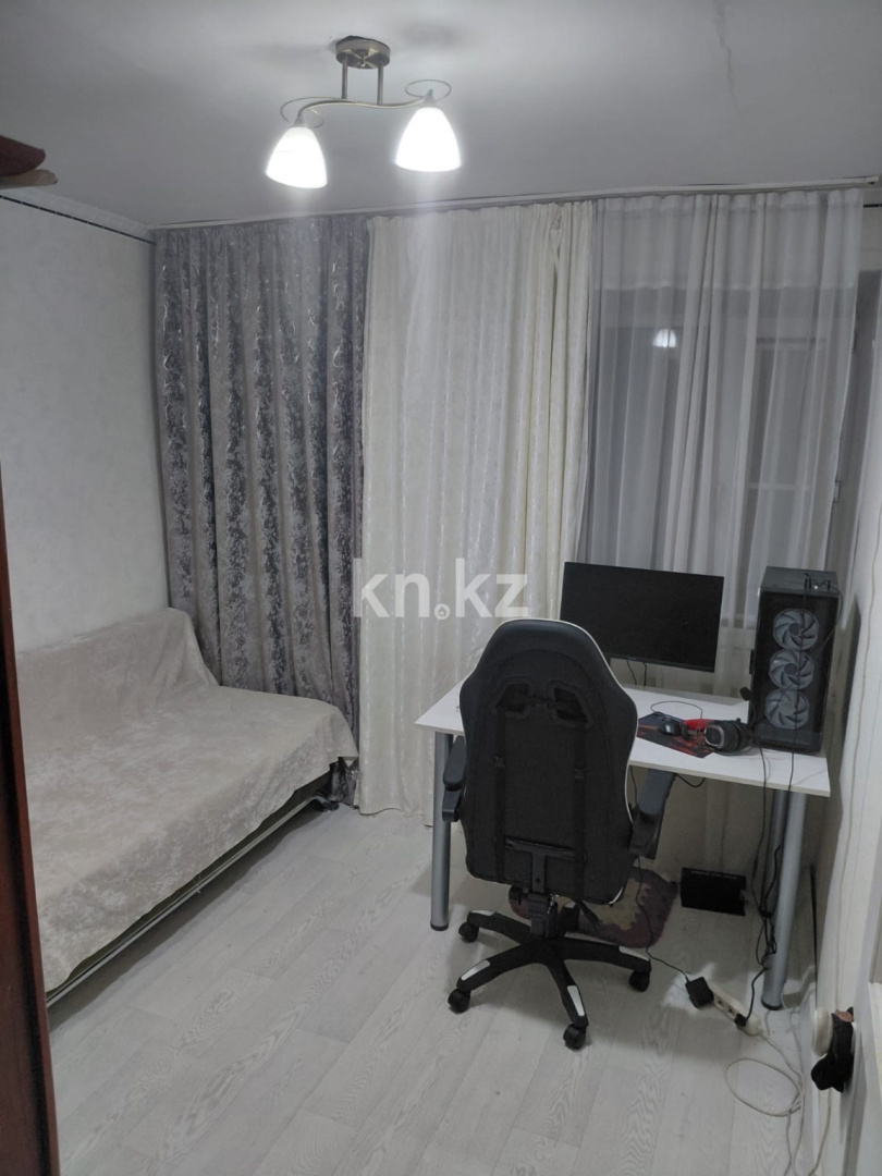 Продажа 3-комнатной квартиры, 63 м² - Недвижимость в Караганде фото 1 из 10