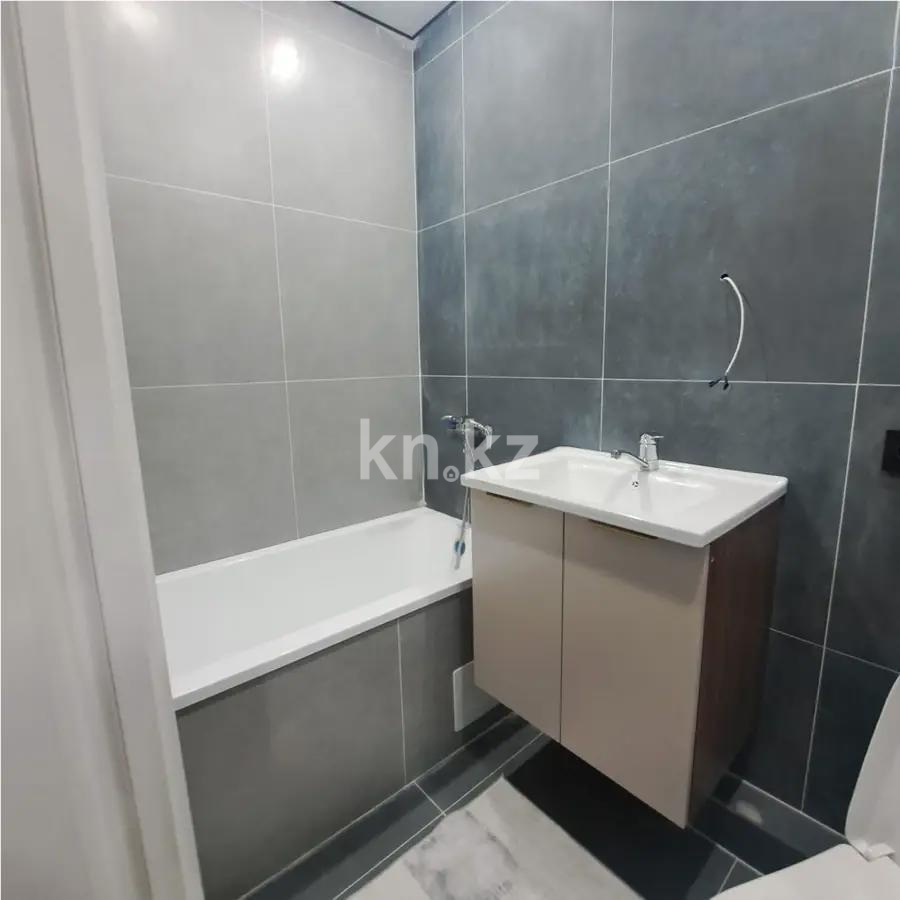 Продажа 1-комнатной квартиры, 40 м², пр. Райымбека, дом  590/16 в Алматы - фото 3