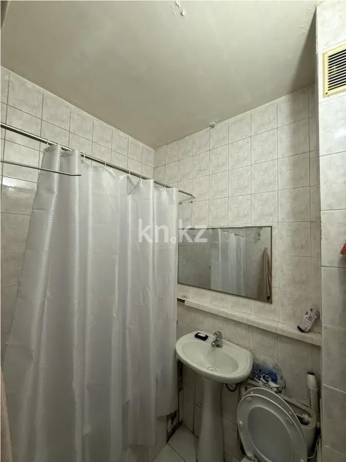 Продажа 1-комнатной квартиры, 40 м², ул. Жандосова, дом  1 в Алматы - фото 3