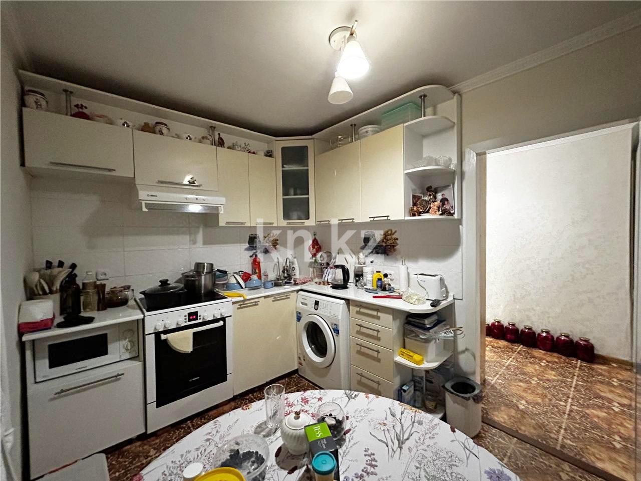 Продажа 2-комнатной квартиры, 46 м², ул. Муканова - Продажа  двухкомнатных квартир в Караганде фото 6 из 13