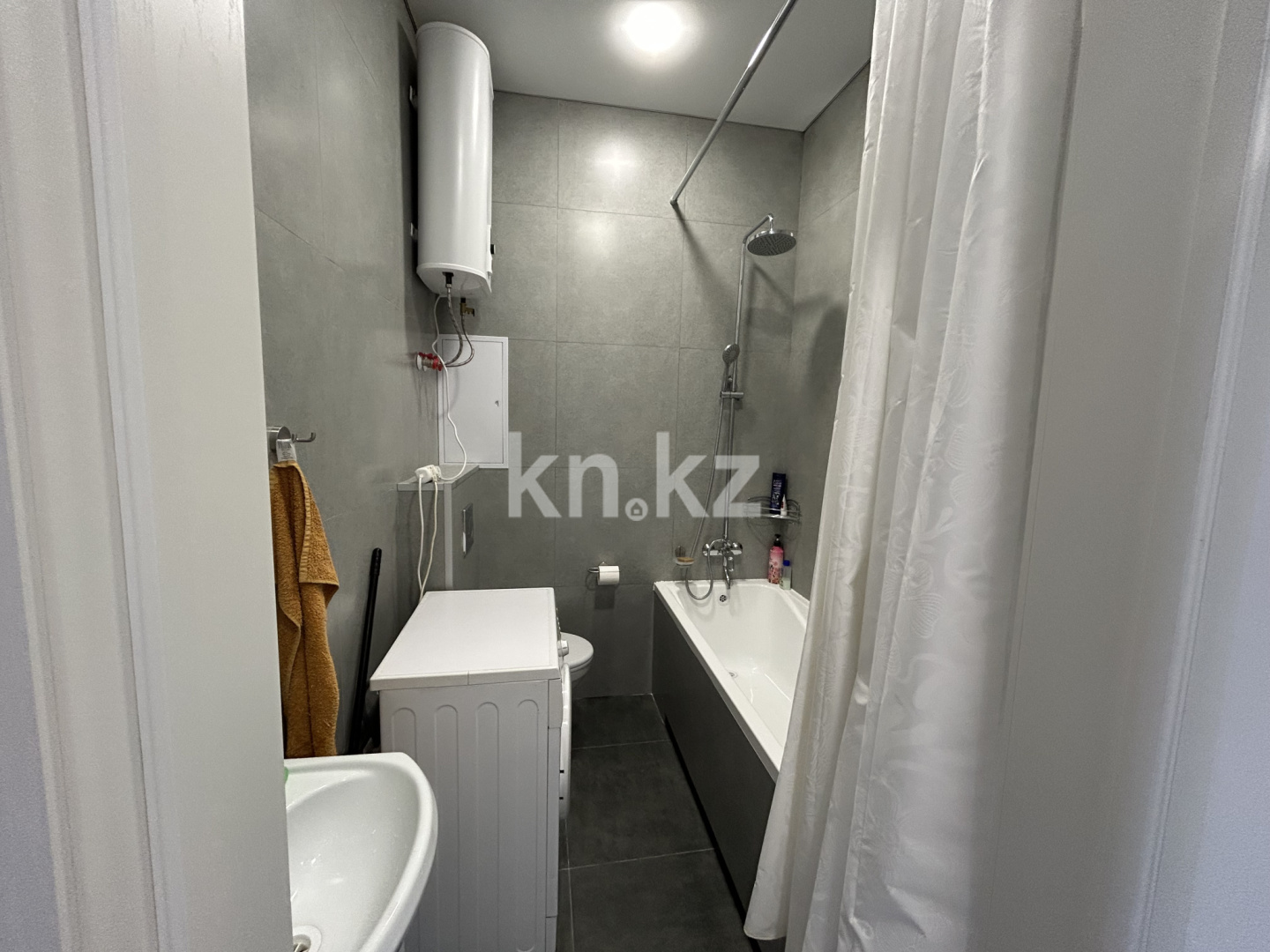 Продажа 3-комнатной квартиры, 63 м², ул. Университетская, дом  28/19 в Караганде - фото 12