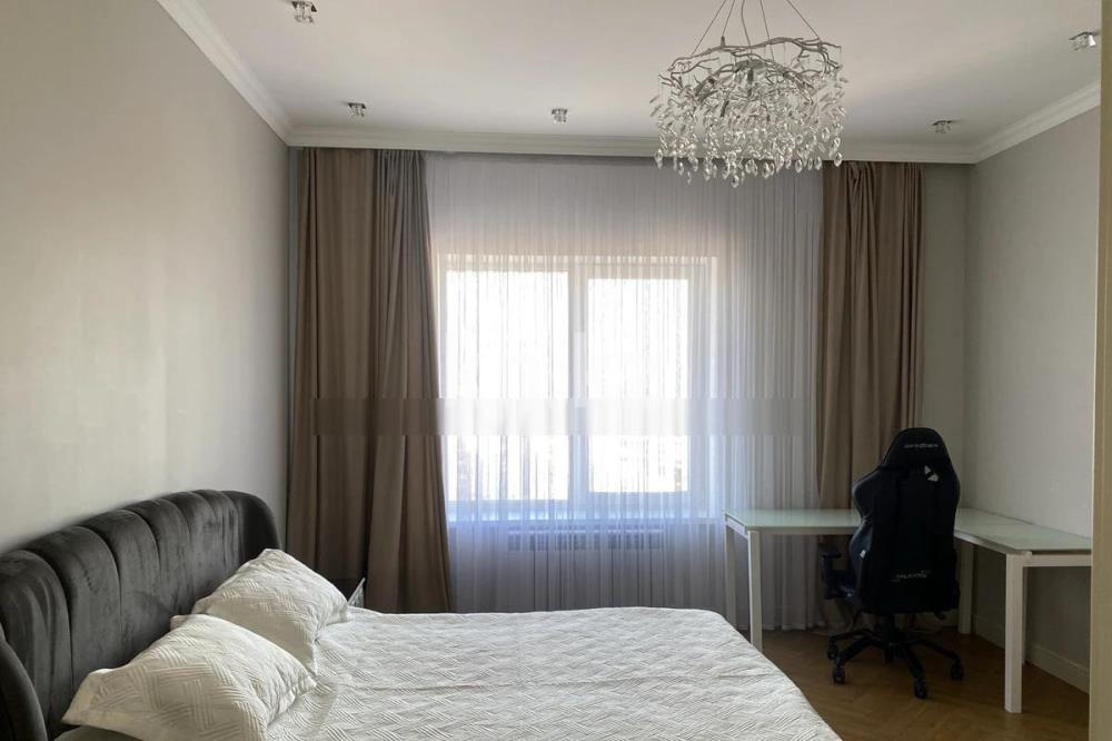 Аренда 4-комнатной квартиры, 200 м² - Аренда квартир помесячно в Алматы фото 19 из 20