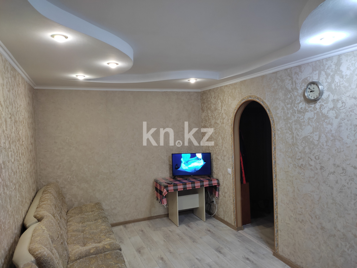 Продажа 2-комнатной квартиры, 40 м², пр. Бухар-жырау, дом  56 в Караганде - фото 4