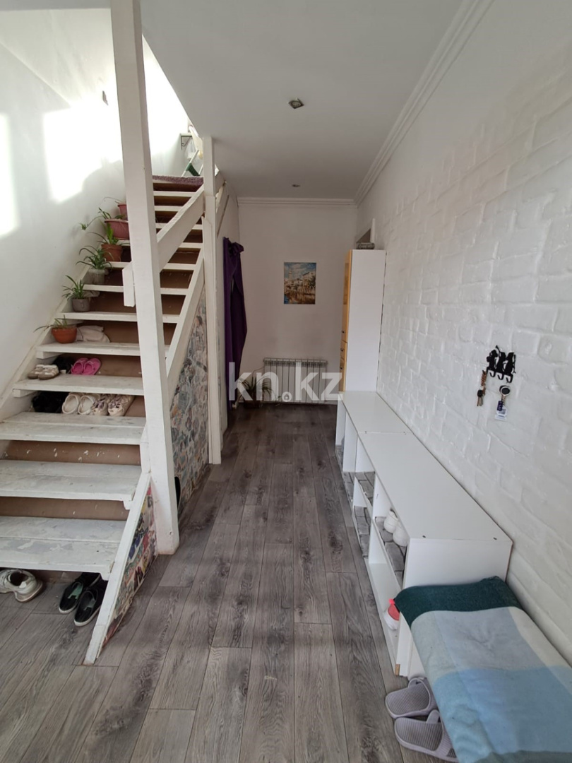 Продажа 8-комнатного дома, 133 м², ул. Гончарова - Продажа домов и коттеджей в Алматы фото 2 из 15