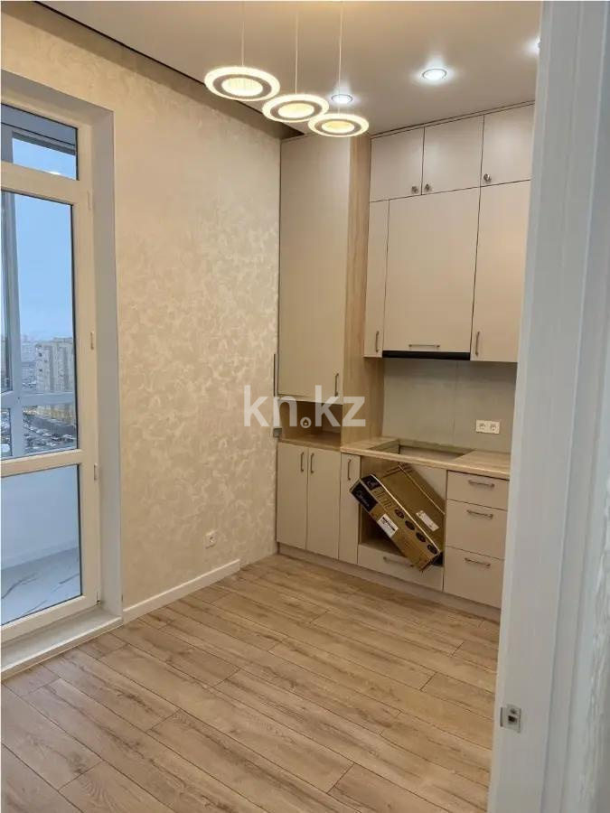 Продажа 2-комнатной квартиры, 39.3 м², ул. Е-882, дом  15 в Астане - фото 2