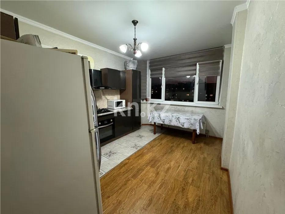 Продажа 3-комнатной квартиры, 81 м², мкр-н Мамыр-3, дом  19 в Алматы - фото 6