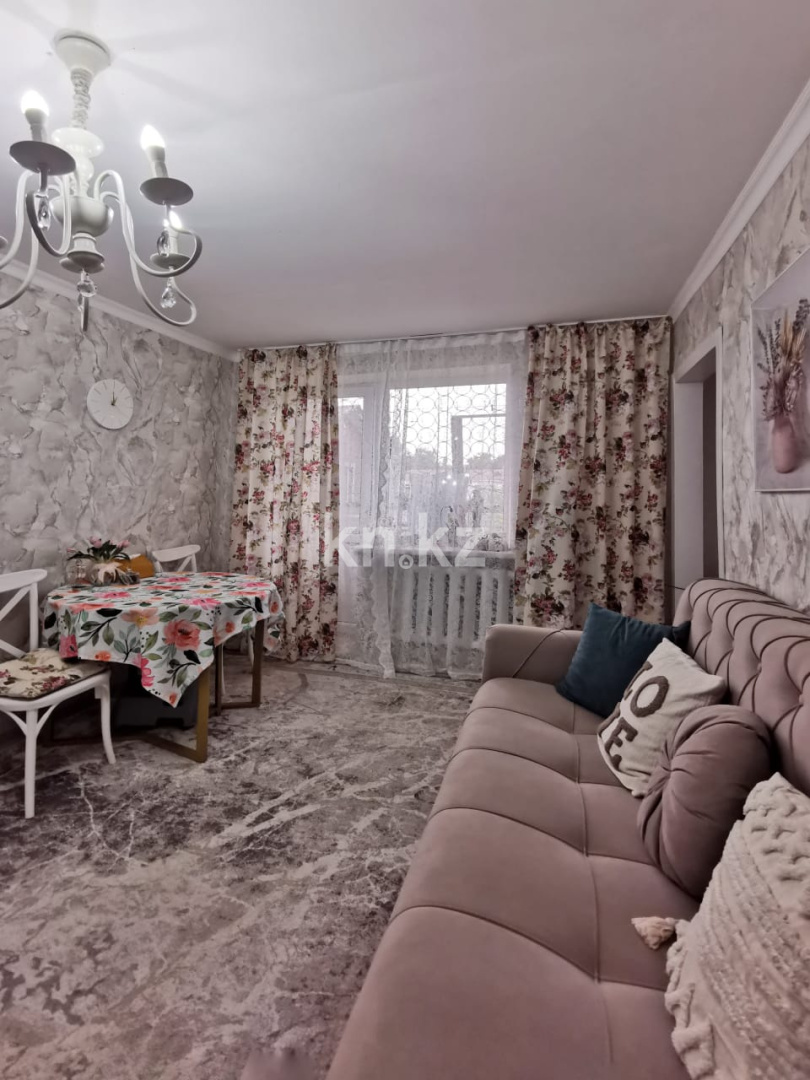 Продажа 2-комнатной квартиры, 37 м², Иманова, дом  6 - Продажа жилой и коммерческой недвижимости в Алматинской области фото 1 из 22