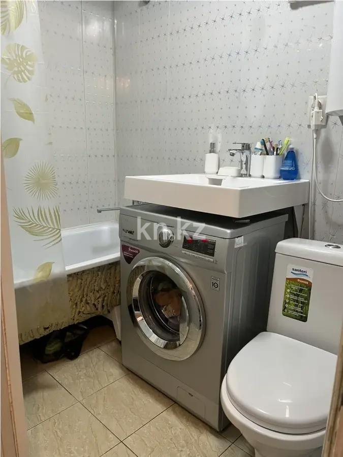 Продажа 2-комнатной квартиры, 48 м² - Продажа квартир в Караганде - страница 2 фото 4 из 5