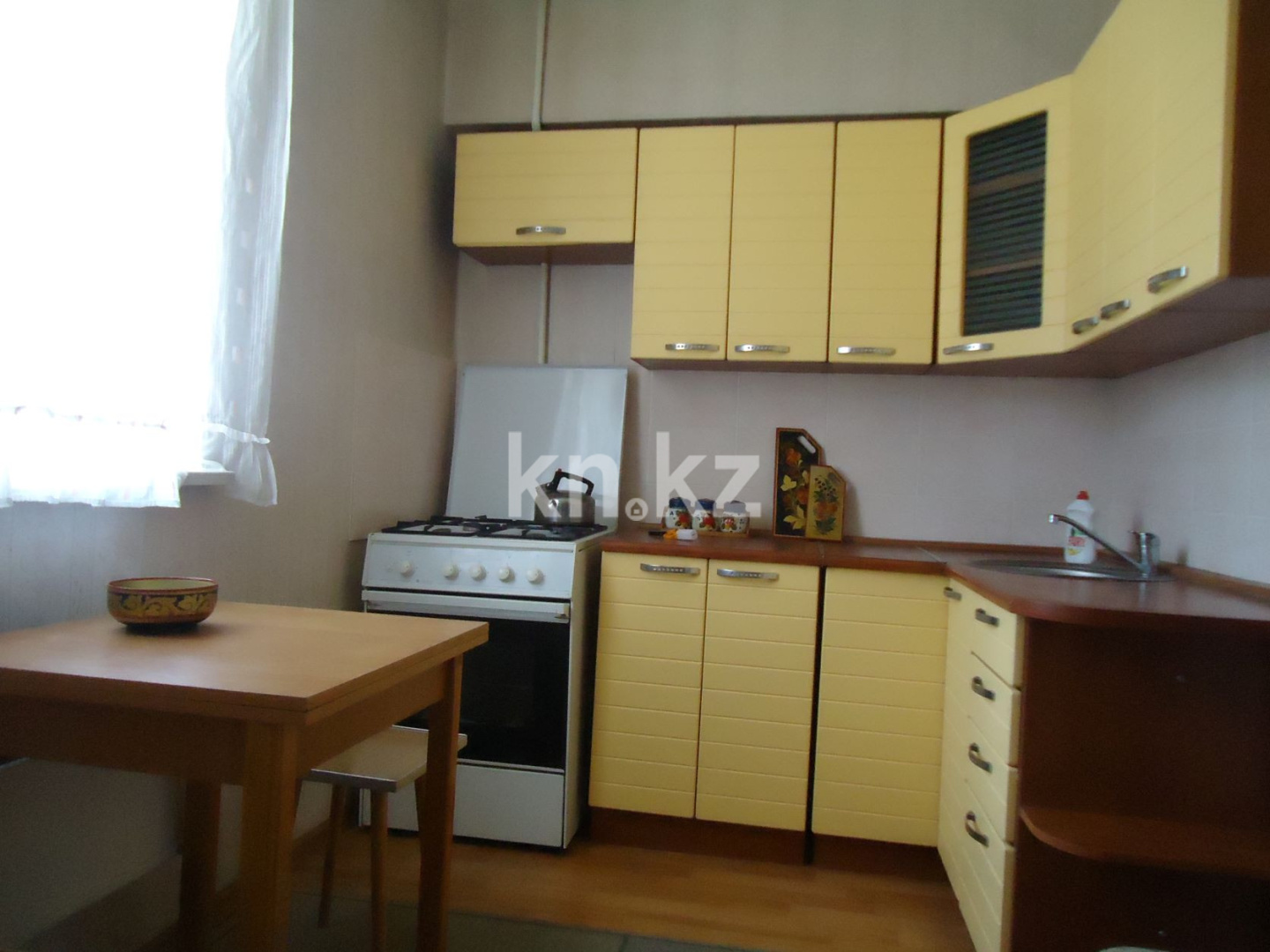 Аренда 1-комнатной квартиры, 36 м², мкр-н Самал-2, дом  10 - Аренда  однокомнатных квартир помесячно в Алматы без посредников с фото фото 1 из 5