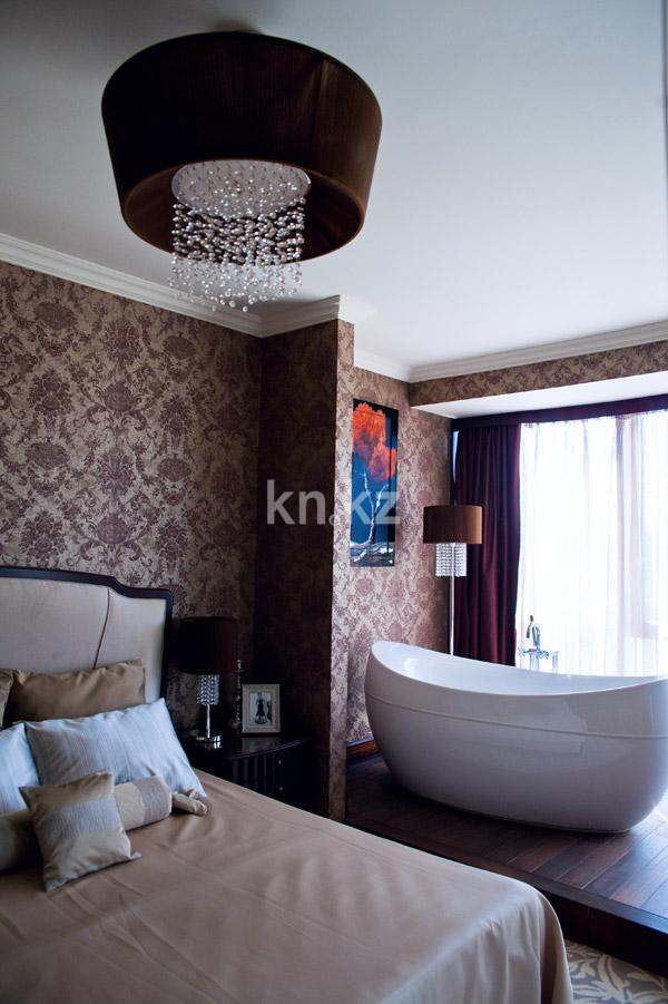 Аренда 2-комнатной квартиры, 110 м² - Аренда квартир помесячно в Астане фото 2 из 9