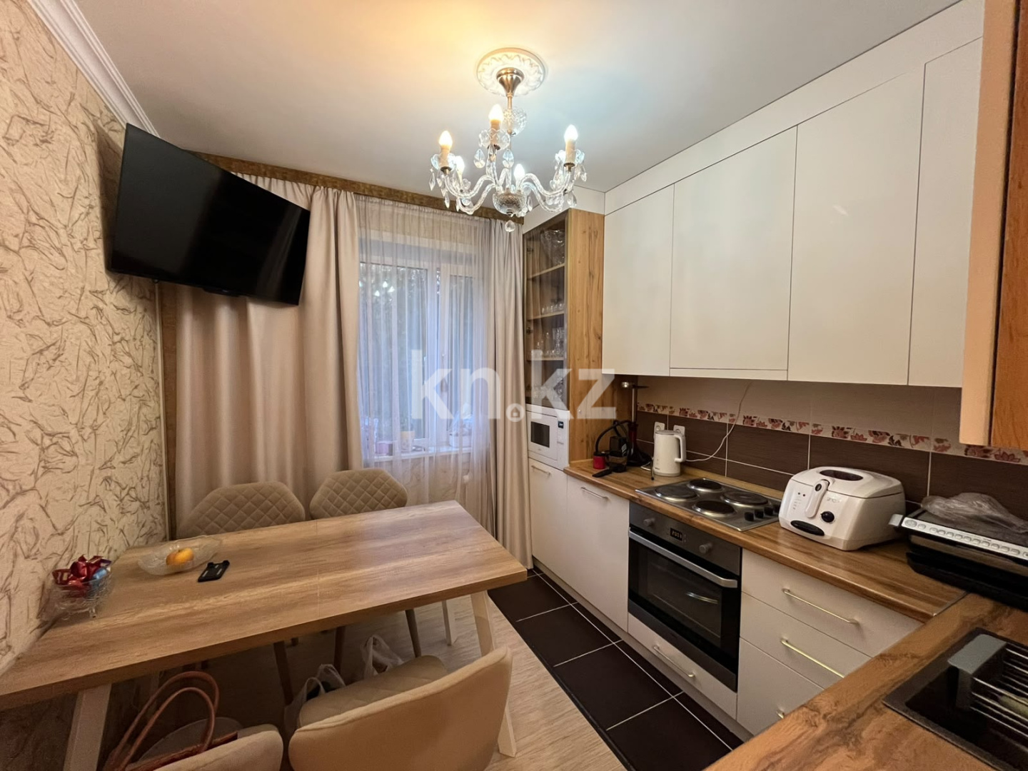 Продажа 4-комнатной квартиры, 84 м² в Караганде