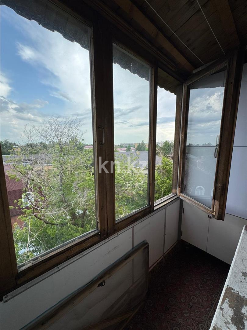 Продажа 4-комнатной квартиры, 61 м², пр. Н. Абдирова - Продажа  четырехкомнатных квартир в Караганде фото 3 из 14