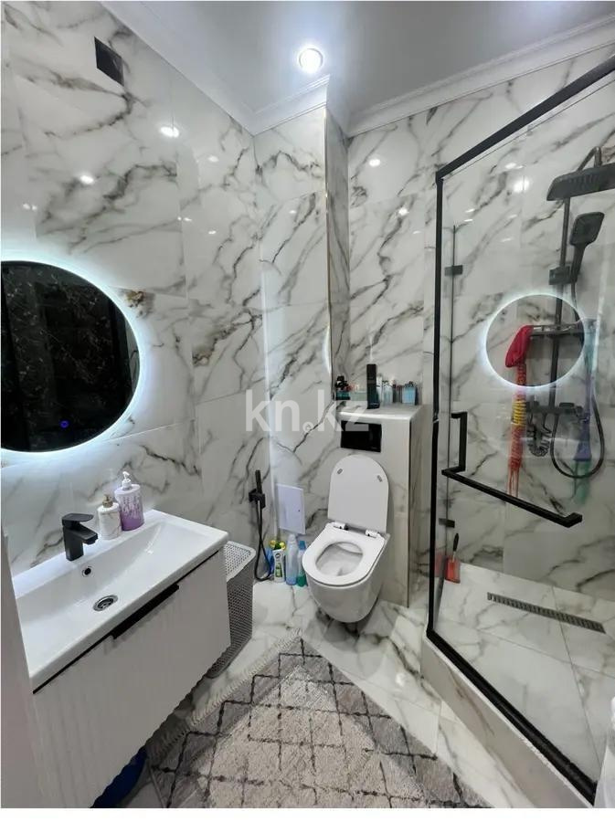 Продажа 2-комнатной квартиры, 70 м², ул. Мухамедханова, дом  4е в Астане - фото 4