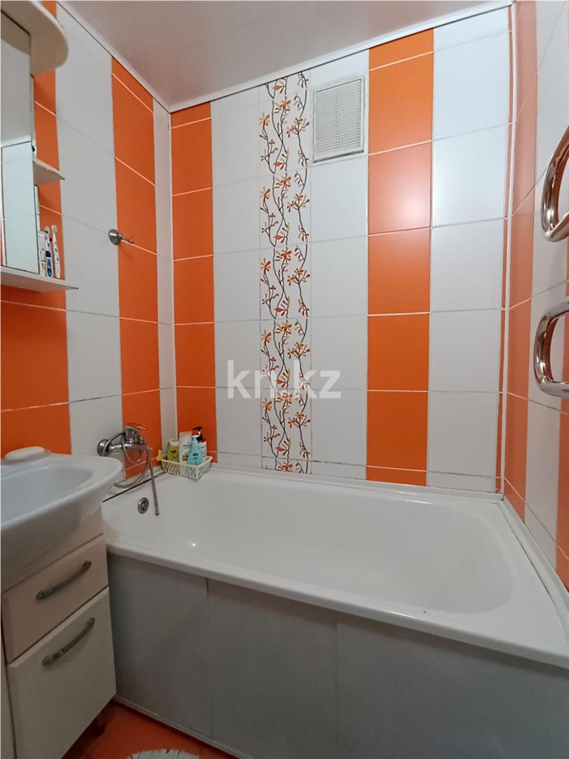 Продажа 4-комнатной квартиры, 86 м², ул. Методическая - Продажа квартир в Караганде фото 16 из 19