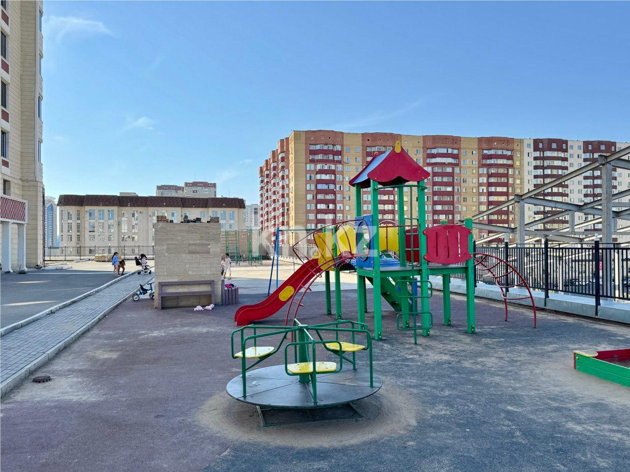 Продажа 3-комнатной квартиры, 98 м², ул. Байтурсынова в Астане - фото 21