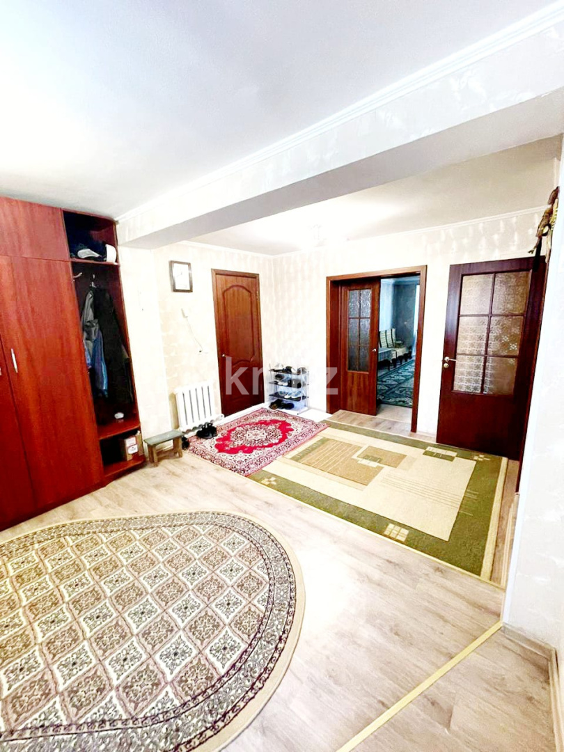 Продажа 7-комнатного дома, 480 м² - Продажа земельных участков в Карагандинской области фото 6 из 21