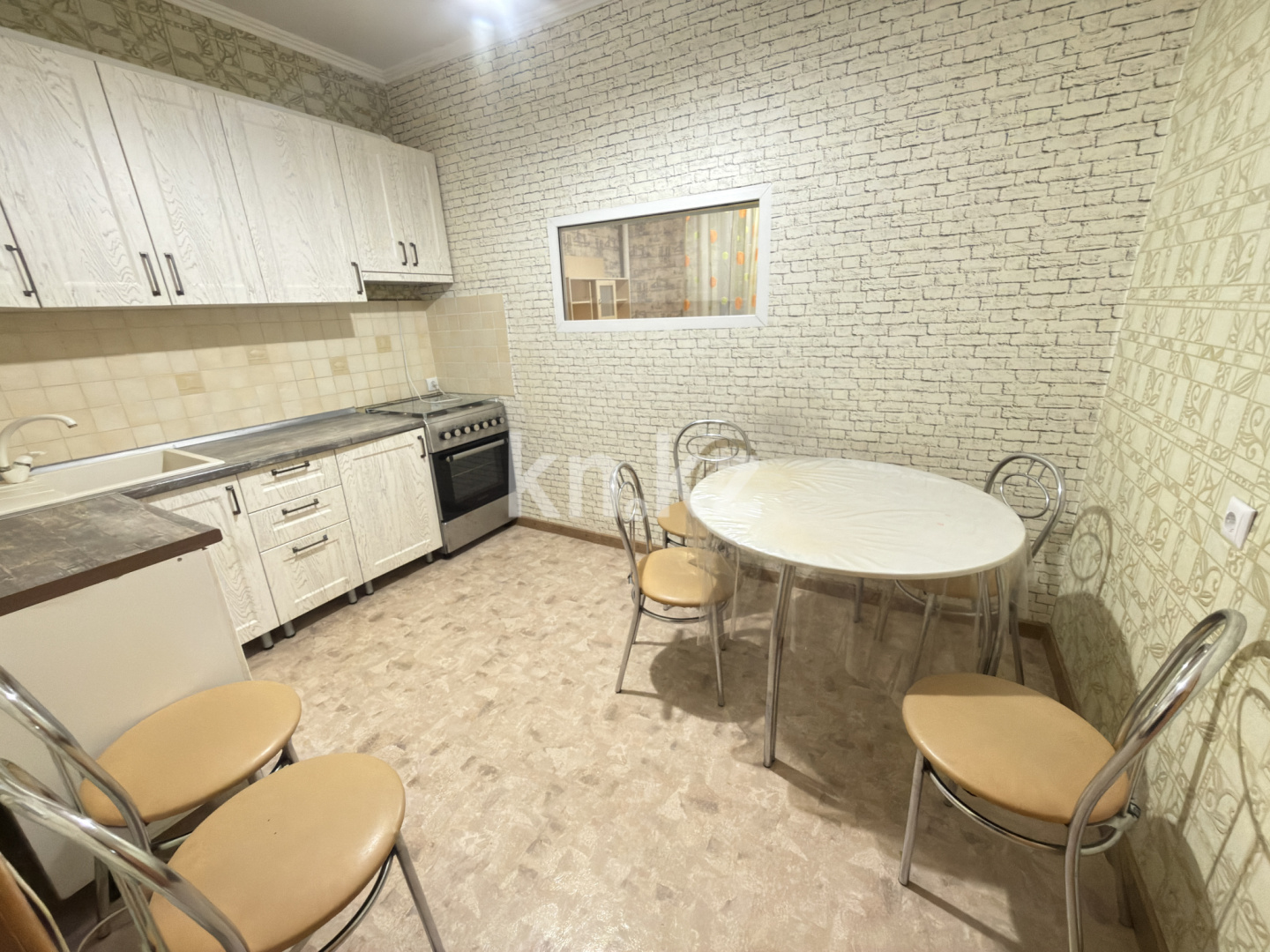 Продажа 4-комнатной квартиры, 92 м² - Недвижимость в Караганде - страница 5 фото 10 из 23