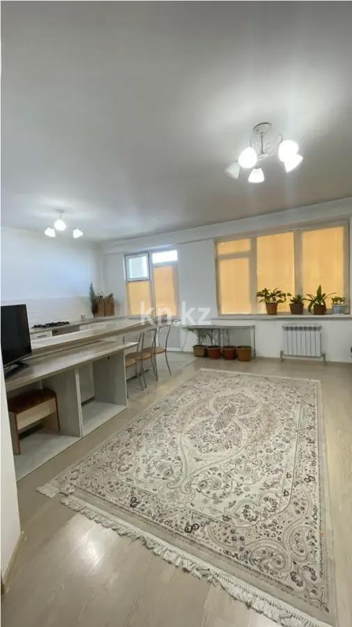 Продажа 3-комнатной квартиры, 107 м², мкр. Жетысу-3, дом  69 в Алматы