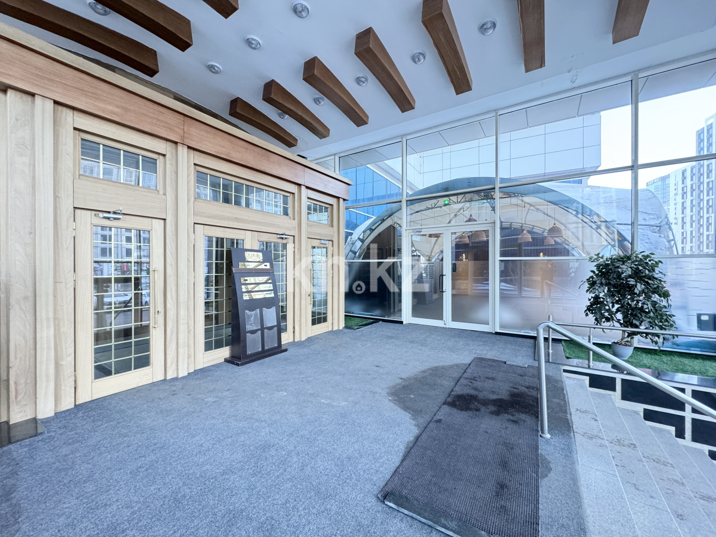 Продажа 2-комнатной квартиры, 78.7 м², пр. Туран, дом  37/9 в Астане - фото 11