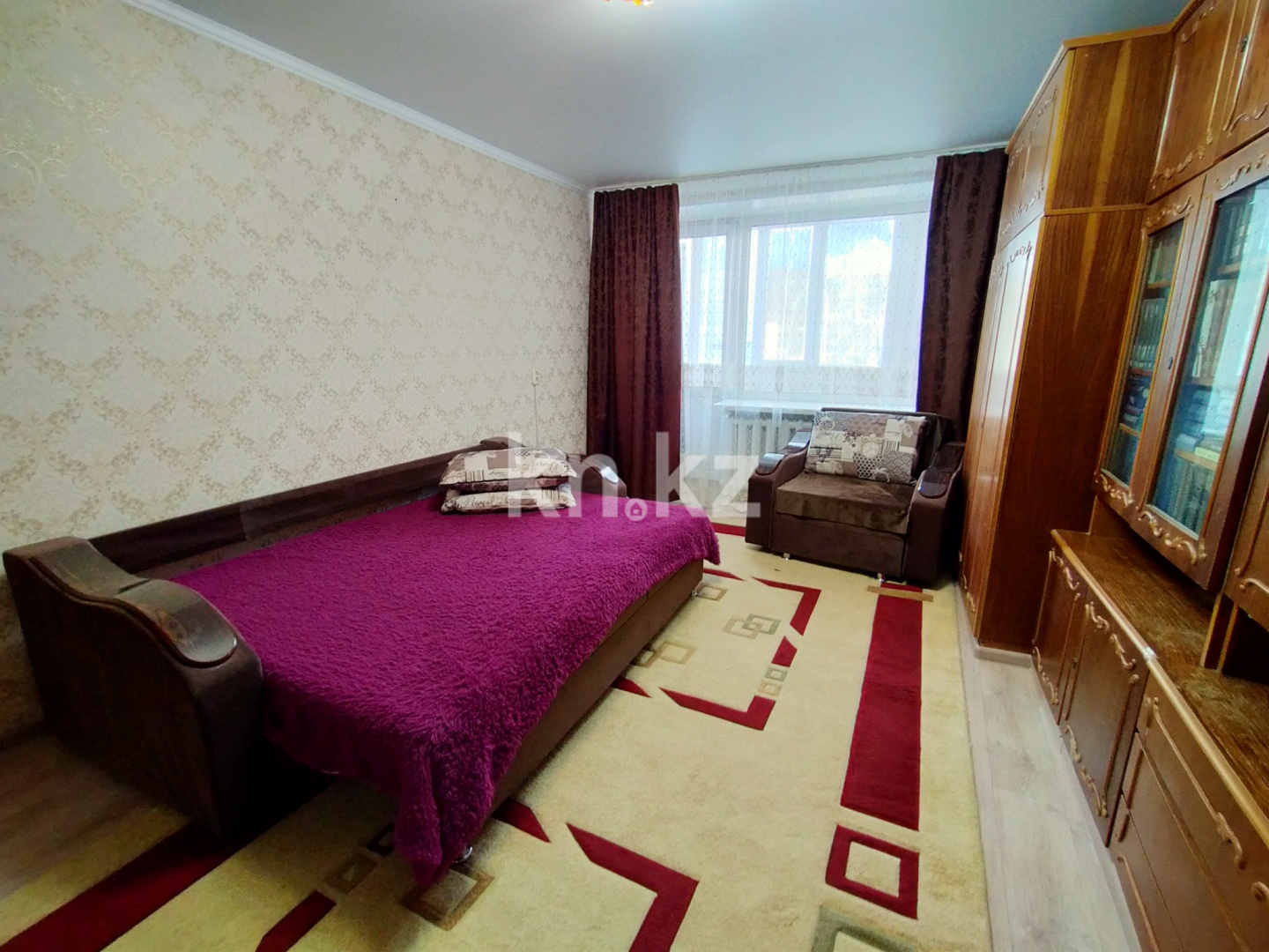 Аренда 2-комнатной квартиры посуточно, 57 м², пр. Абая, дом  104/1 - Аренда жилой и коммерческой недвижимости в Уральске фото 1 из 6