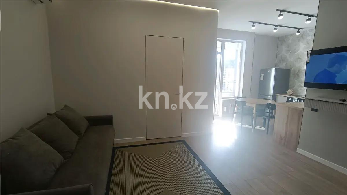 Продажа 1-комнатной квартиры, 37 м², ул. Байтурсынова, дом  14 в Астане