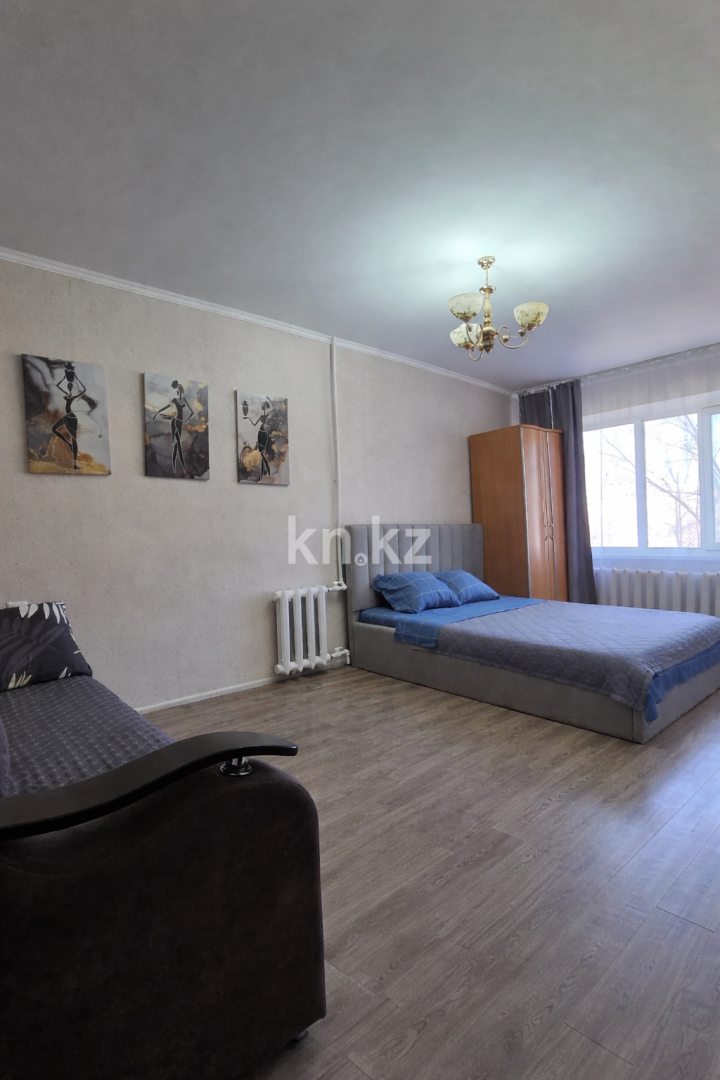 Аренда 1-комнатной квартиры посуточно, 30 м² - Аренда квартир посуточно в Казахстане - страница 8 фото 1 из 16