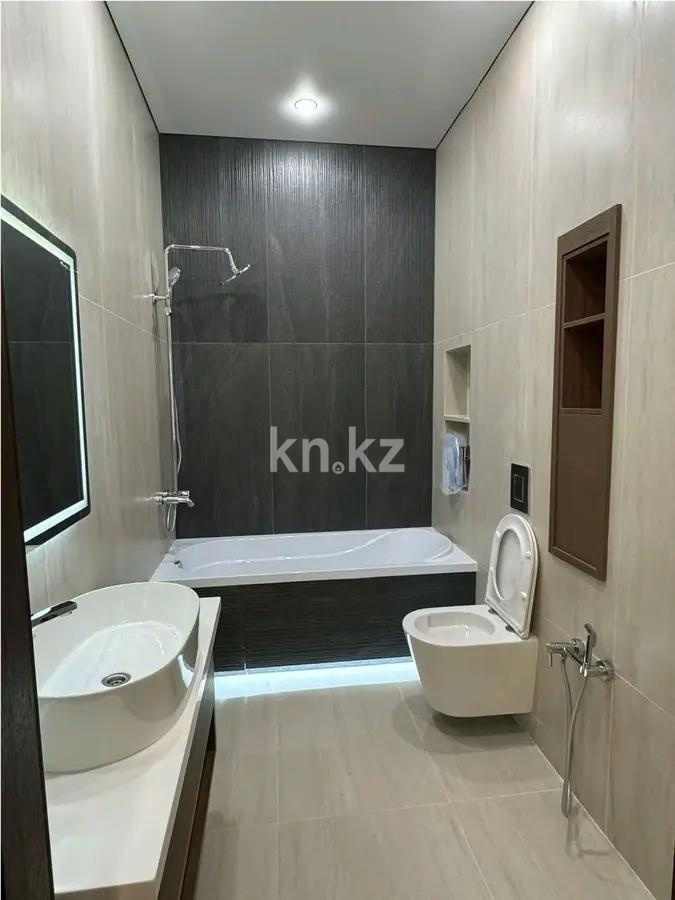 Продажа 3-комнатной квартиры, 72 м², ул. Акмешит, дом  19/7 в Астане - фото 5