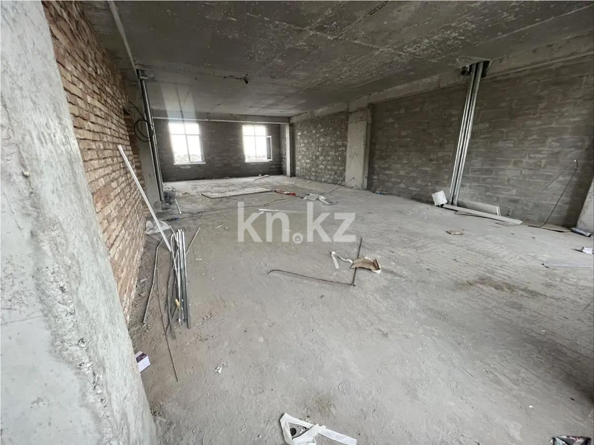 Продажа 4-комнатной квартиры, 117.4 м² в Алматы